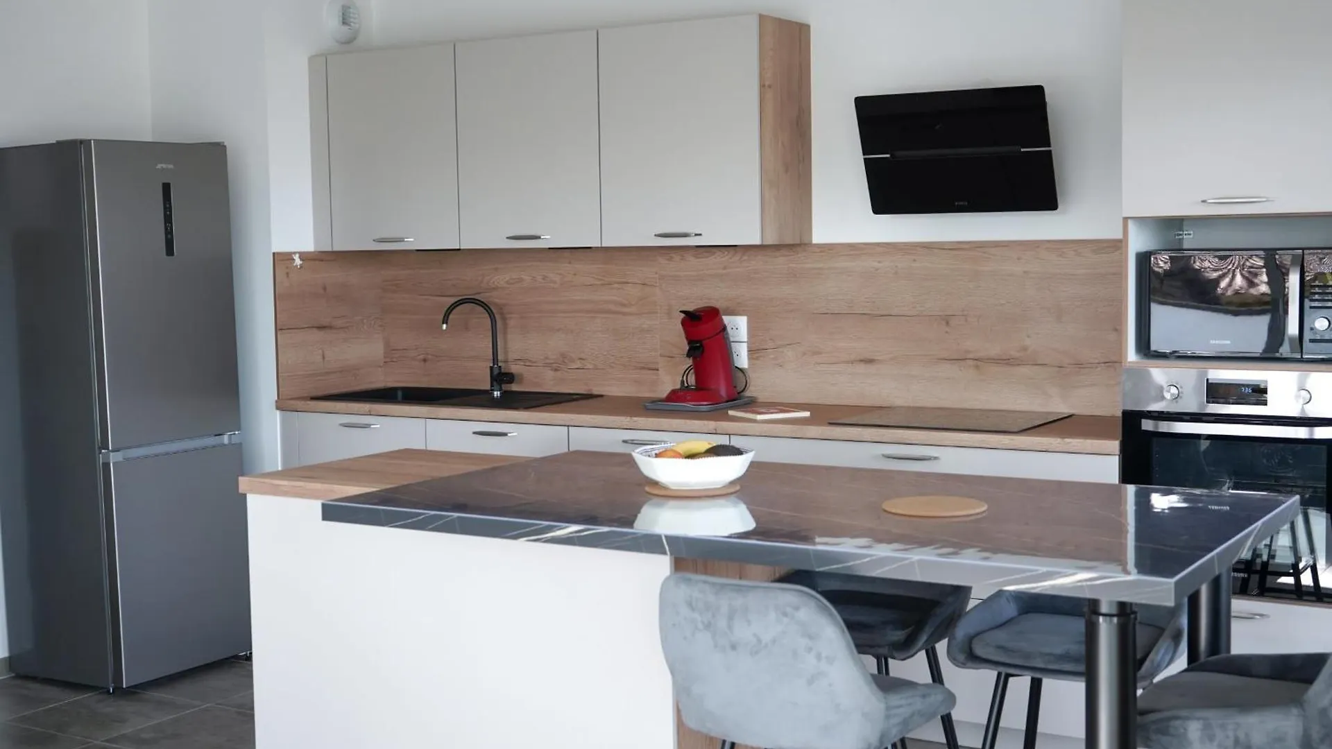 Apartment With Terrace Close To Beaches Cagnes-sur-Mer